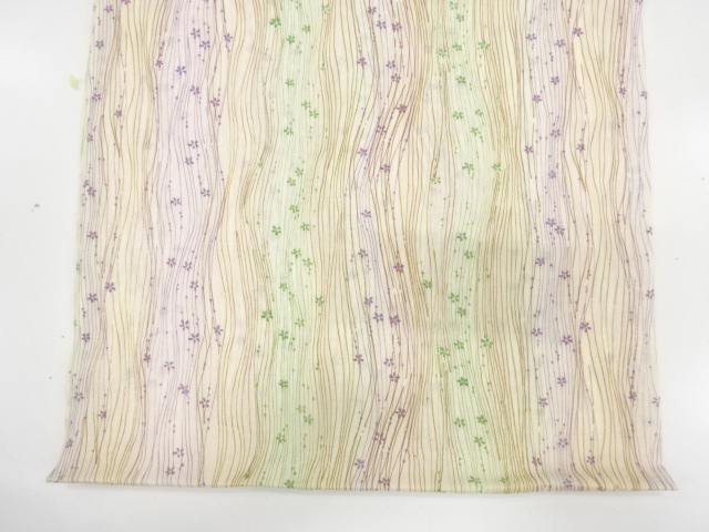  アンティーク　よろけ縞に小花模様　長襦袢地反物